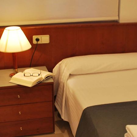 ברצלונה Aparthotel Napols - Abapart מראה חיצוני תמונה