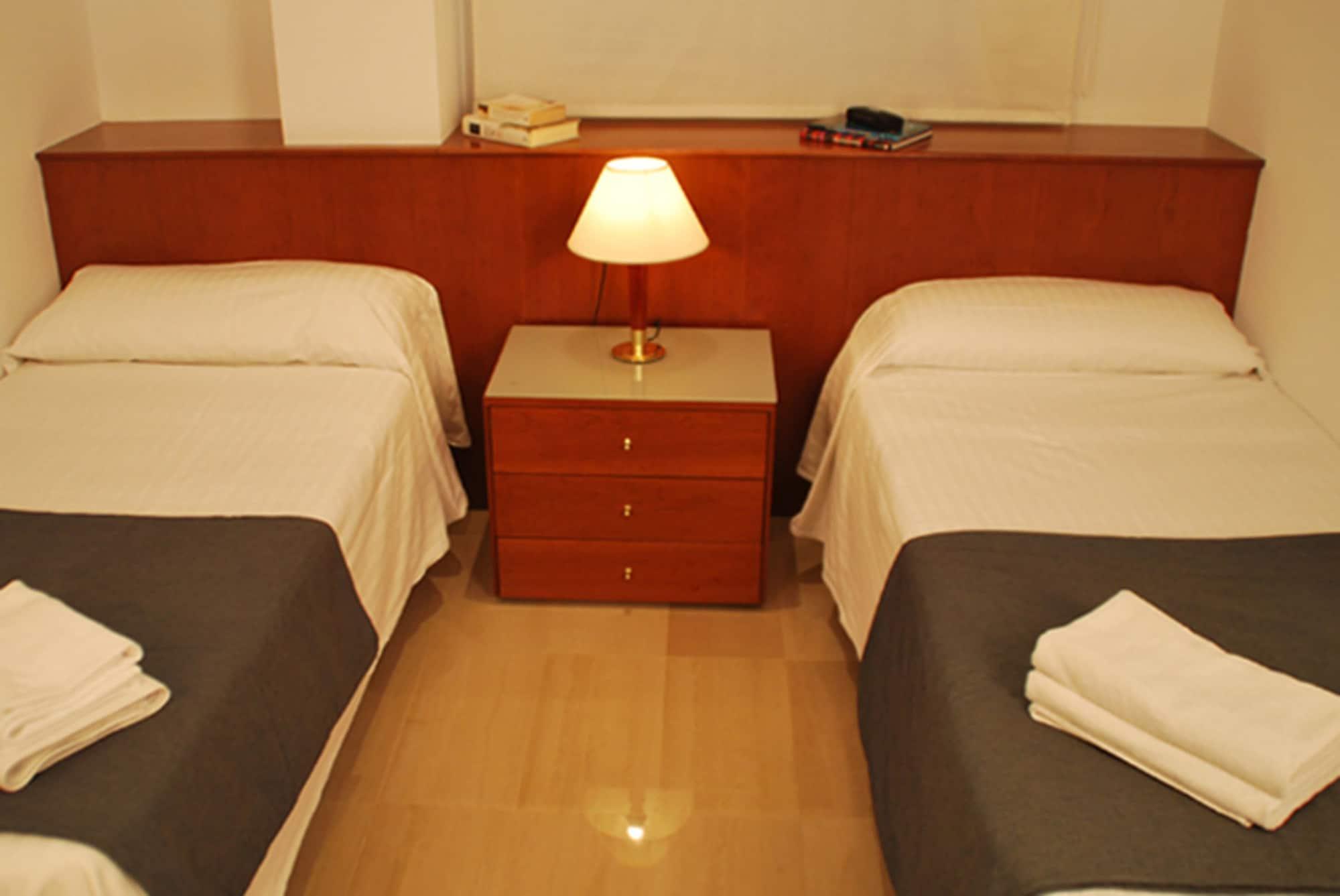 ברצלונה Aparthotel Napols - Abapart מראה חיצוני תמונה
